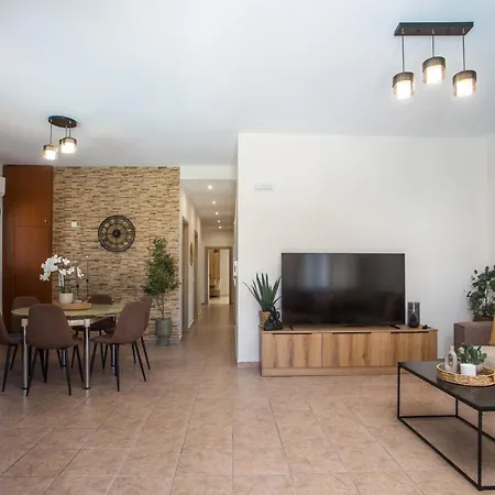 Βίλα Lythari Summer *