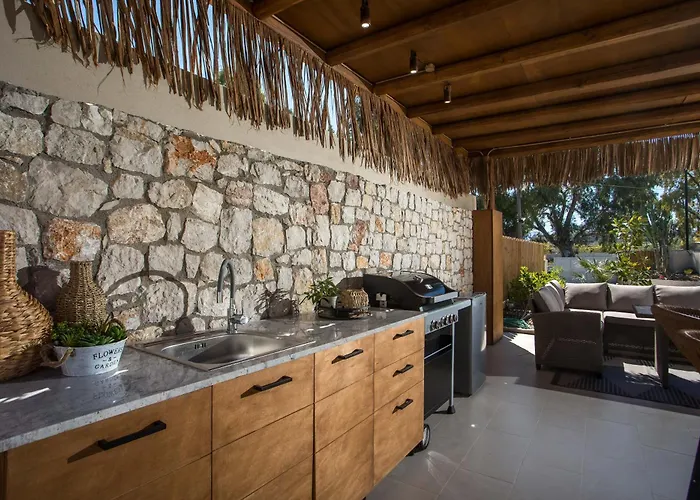 Lythari Summer Villa Afantou