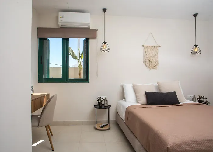 Lythari Summer Villa *