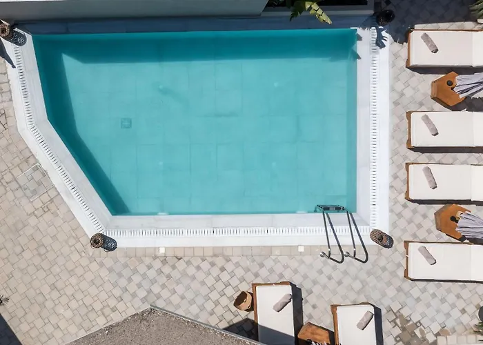 Lythari Summer Villa *