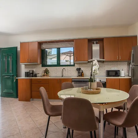 Lythari Summer Villa Afando