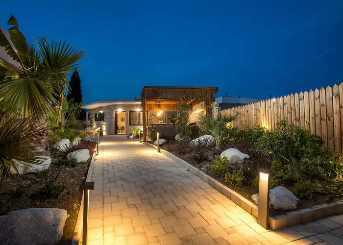 Lythari Summer וילה