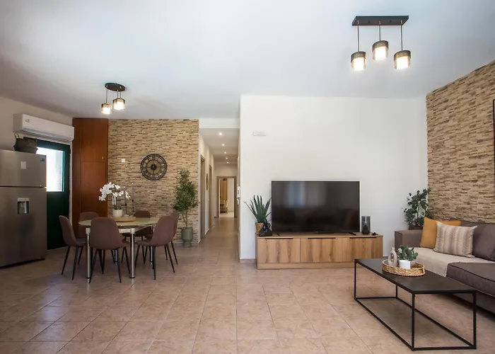 וילה Lythari Summer *